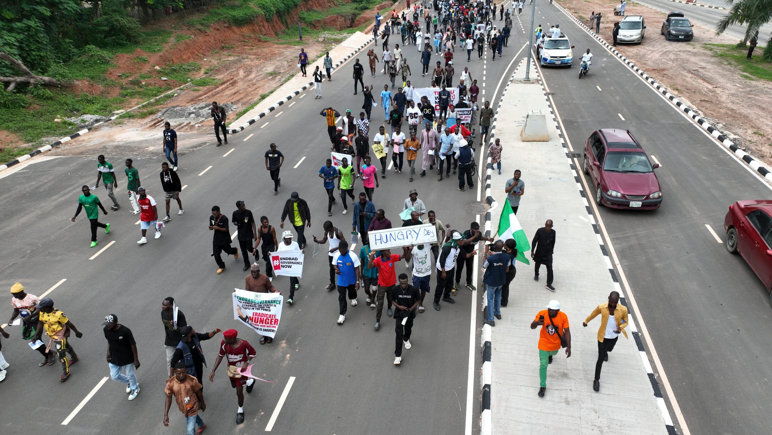 02Nigeria-Protest-01-qjzl-videoSixteenByNine3000-scaled.jpg