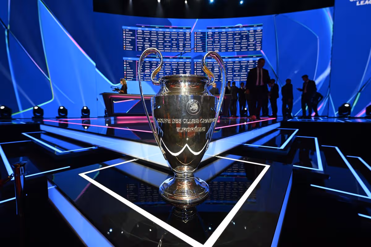 0_UEFA-Champions-League-trophy.avif