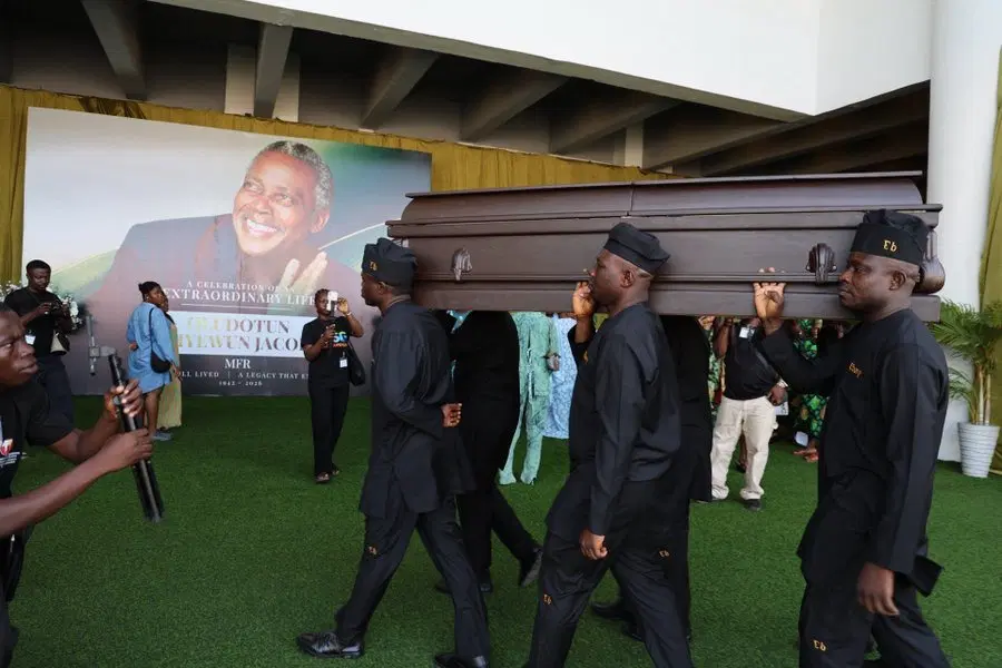 Olu-Jacobs-funeral.webp